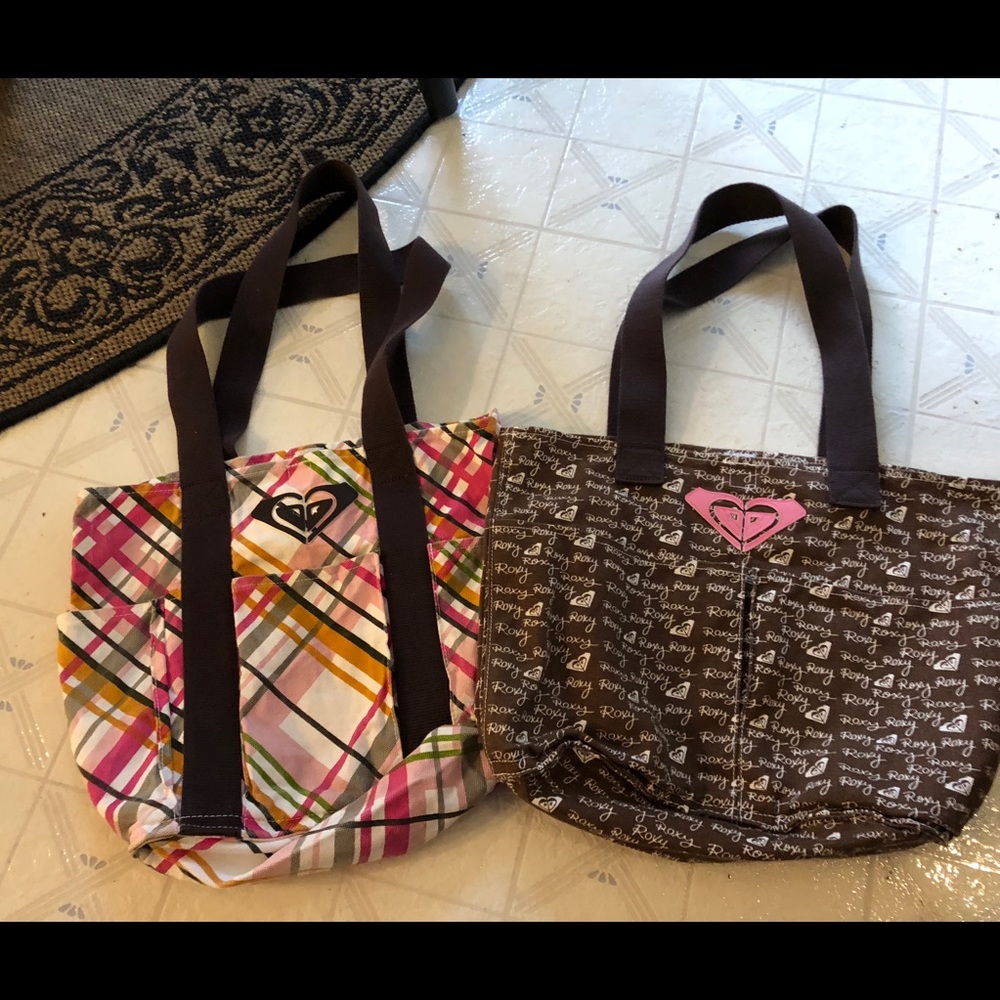 Roxy Totes (lot of 2)